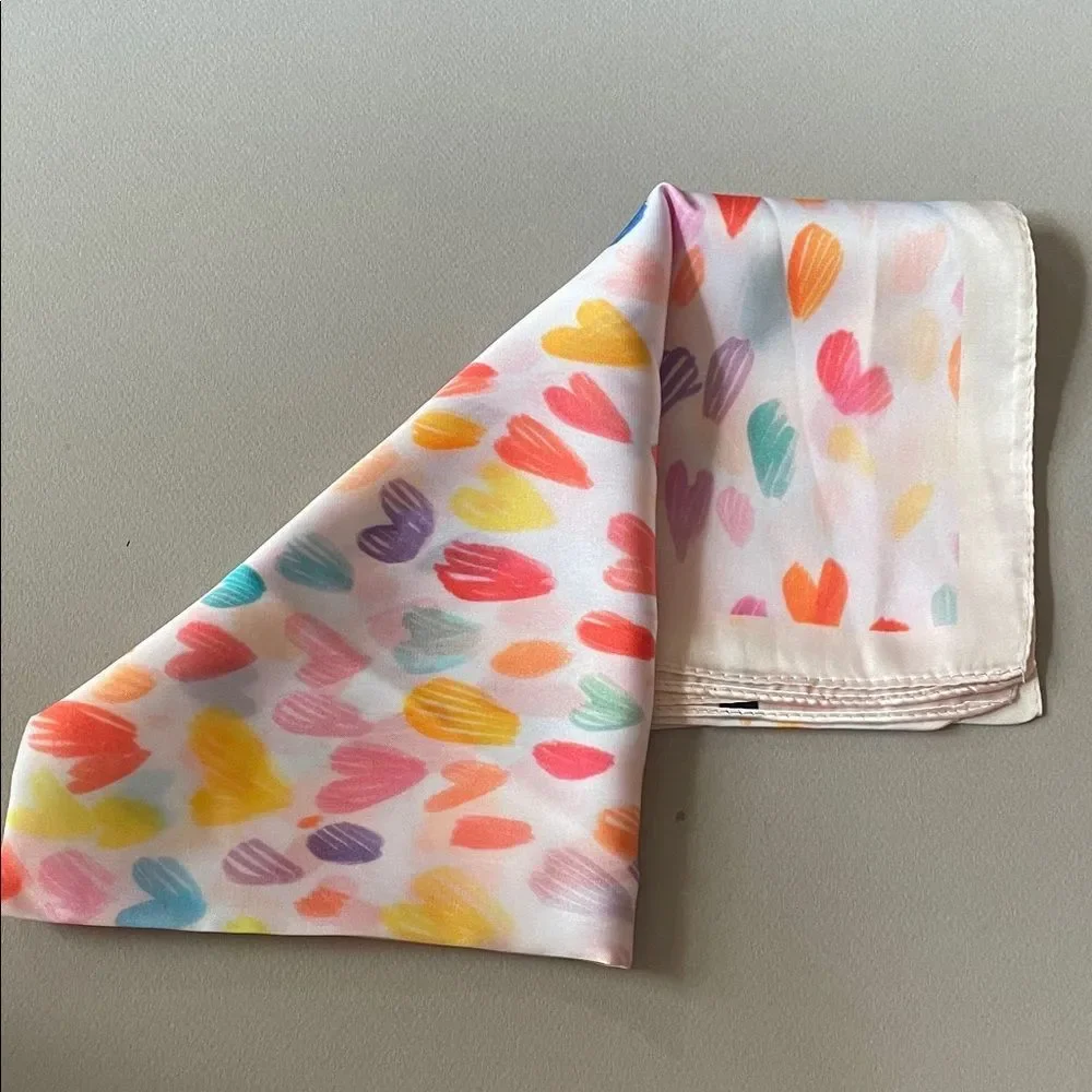 Heart Print Neck N1451